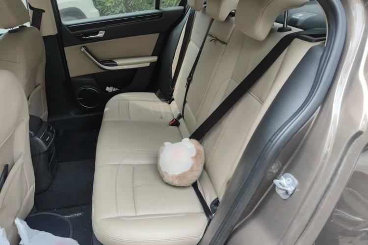 Used Qoros 3 2014 Sedan 1.6T Automatic ZhiZhen Model Left Rear Seat