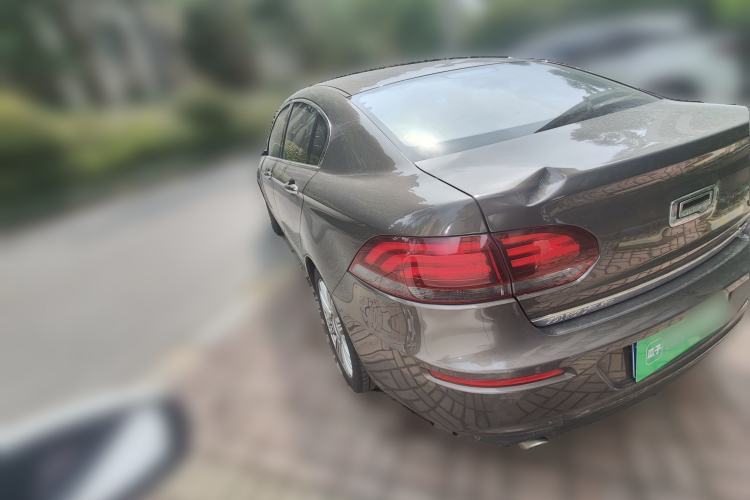 Used Qoros 3 2014 Sedan 1.6T Automatic ZhiZhen Model Rear Left 45 Deg