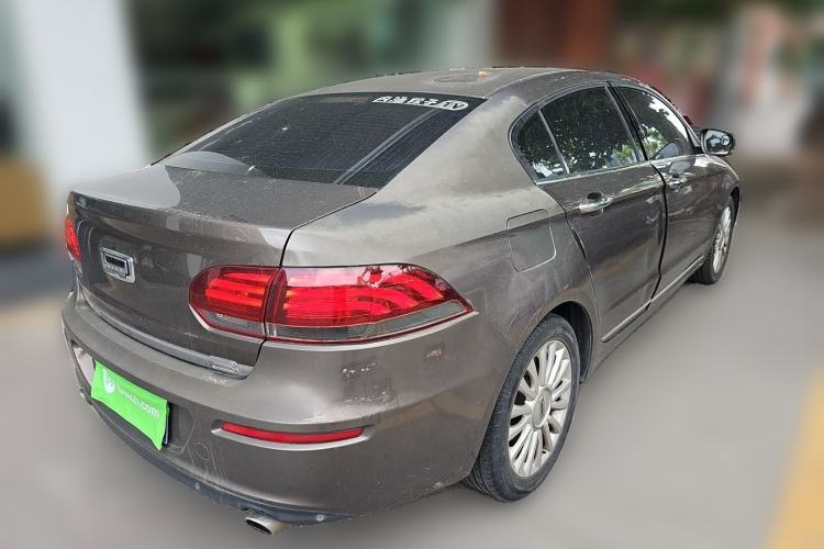 Used Qoros 3 2014 Sedan 1.6T Automatic ZhiZhen Model Rear Right 45 Deg