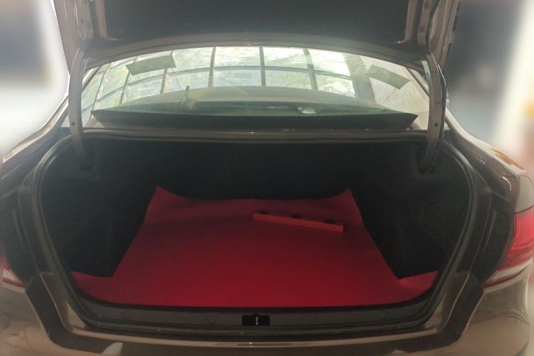 Used Qoros 3 2014 Sedan 1.6L Automatic Zhiyue Enhanced Model Trunk