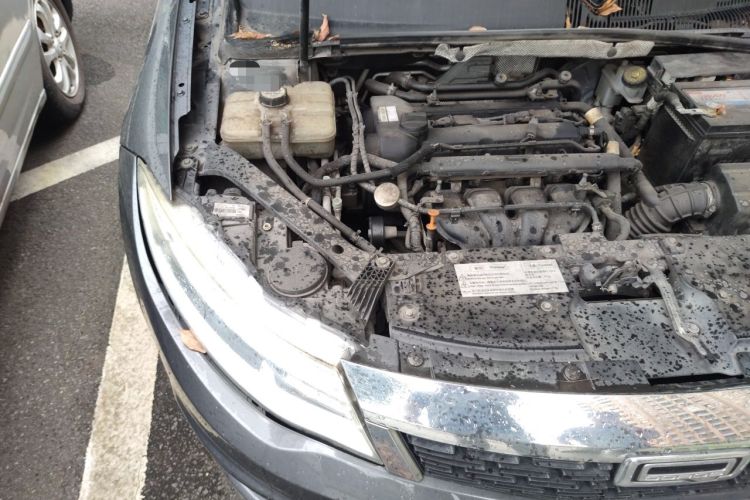 Used Qoros 3 2014 Sedan 1.6L Automatic Zhiyue Enhanced Model Engine Bay Right