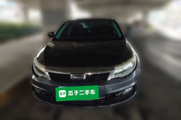 Used Qoros 3 2014 Sedan 1.6L Manual Zhiyue Model Front