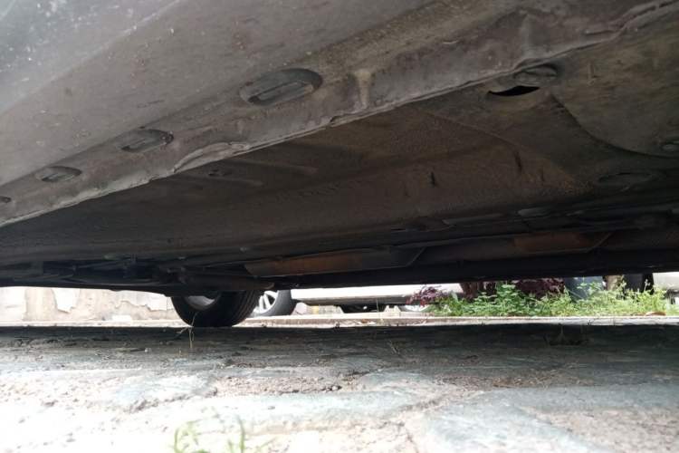 Used Qoros 3 2014 Sedan 1.6L Automatic Zhiyue Model Chassis Front Right