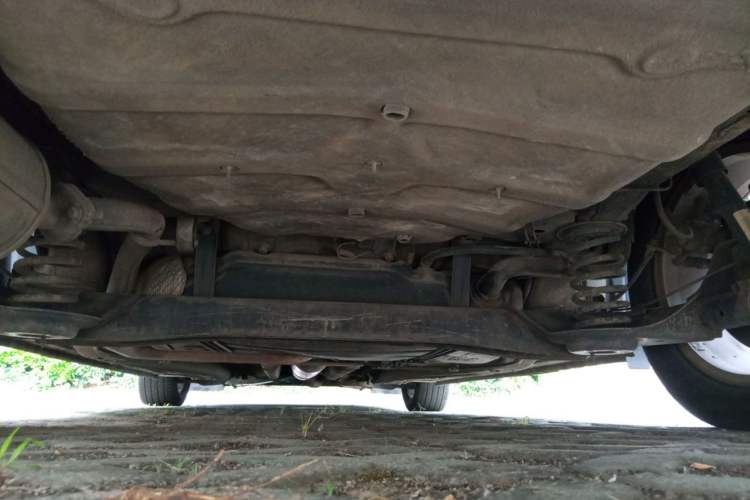 Used Qoros 3 2014 Sedan 1.6L Automatic Zhiyue Model Chassis Rear