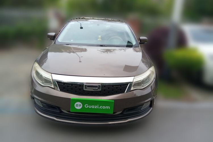 Used Qoros 3 2014 Sedan 1.6L Automatic Zhiyue Model Front