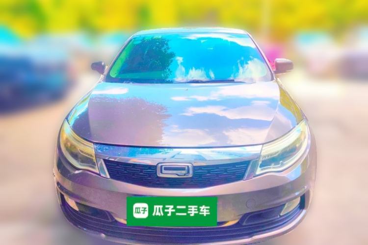 Used Qoros 3 2014 Sedan 1.6L Automatic Zhiyue Model Front