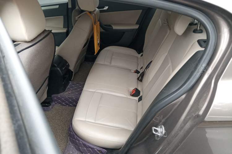 Used Qoros 3 2014 Sedan 1.6L Automatic Zhiyue Model Left Rear Seat