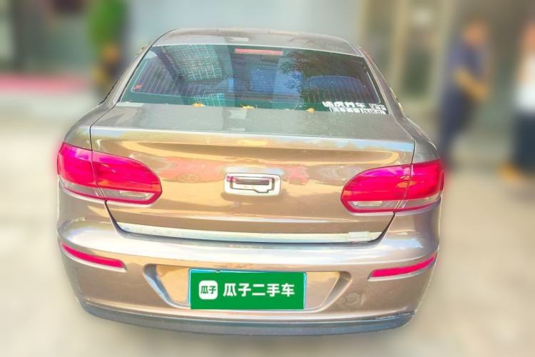 Used Qoros 3 2014 Sedan 1.6L Automatic Zhiyue Model Rear
