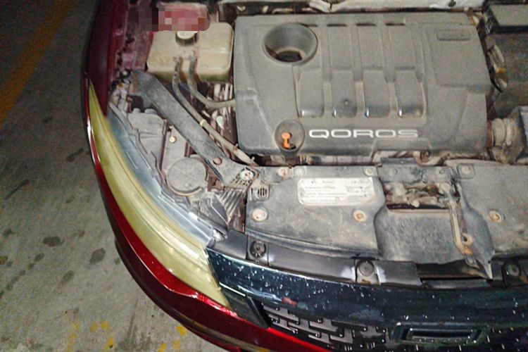 Used Qoros 3 2014 Hatchback 1.6L Automatic Zhiyue Enhanced Model Engine Bay Right