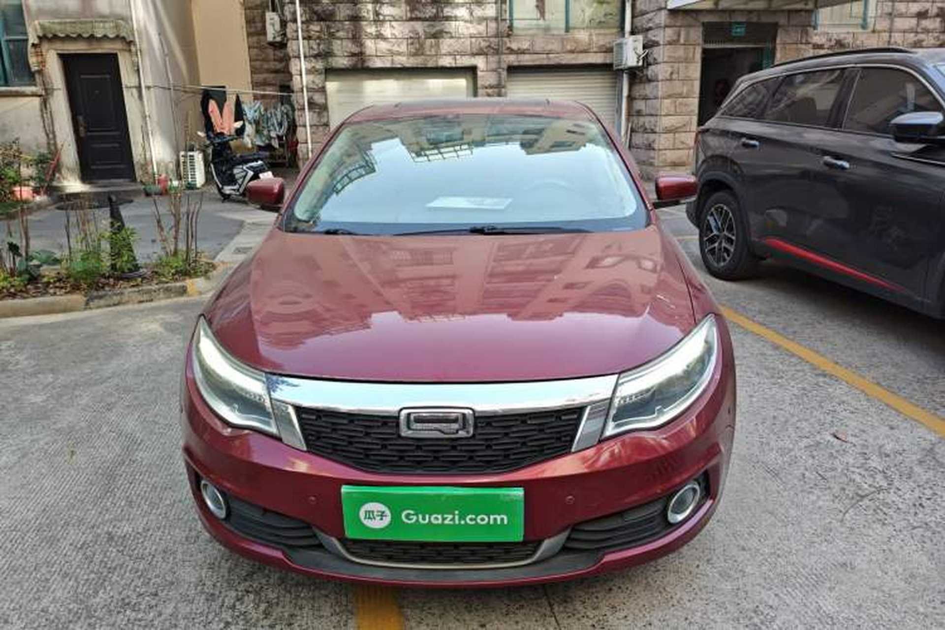 Used Qoros 3 2014 Hatchback 1.6T Automatic Zhiyue Enhanced Model Exterior 1