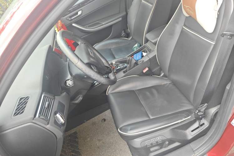 Used Qoros 3 2014 Hatchback 1.6T Automatic ZhiZhen Model Left Front Seat