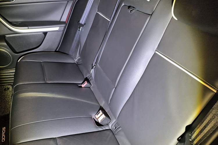 Used Qoros 3 2014 Hatchback 1.6T Automatic ZhiZhen Model Left Rear Seat