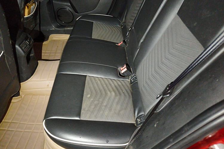 Used Qoros 3 2014 Hatchback 1.6L Automatic Zhiyue Enhanced Model Left Rear Seat