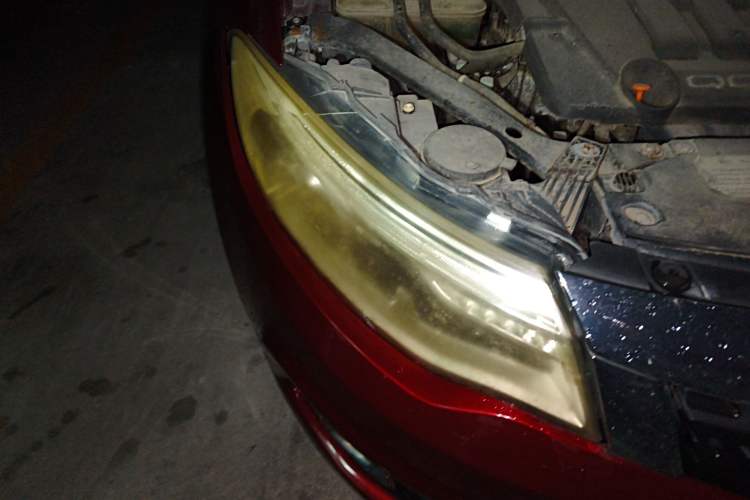 Used Qoros 3 2014 Hatchback 1.6L Automatic Zhiyue Enhanced Model Right Front Headlight