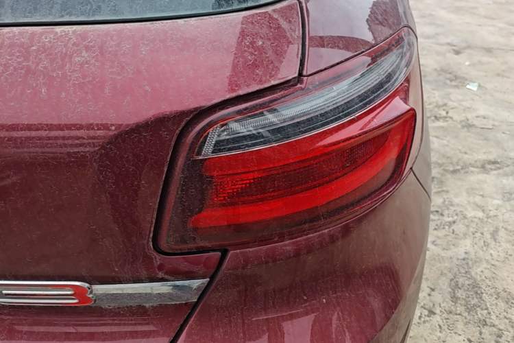 Used Qoros 3 2014 Hatchback 1.6T Automatic ZhiZhen Model Right Rear Taillight