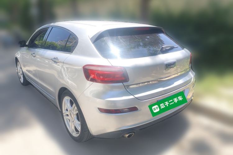Used Qoros 3 2014 Hatchback 1.6T Automatic ZhiZhen Model Rear Left 45 Deg