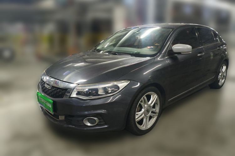 Used Qoros 3 2014 Hatchback 1.6T Automatic ZhiZhen Model Guazi used car, China used car export, Used car for sale, Used cars, Cheapest cars for sale