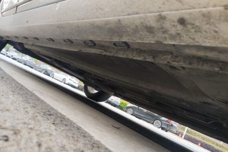 Used Qoros 3 2014 Hatchback 1.6T Automatic ZhiZhen Model Chassis Front Right