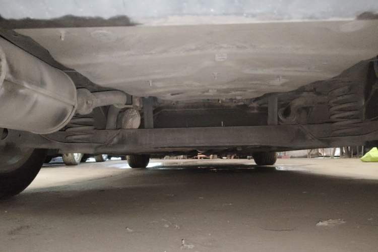Used Qoros 3 2014 Sedan 1.6L Automatic Zhiyue Model Chassis Rear