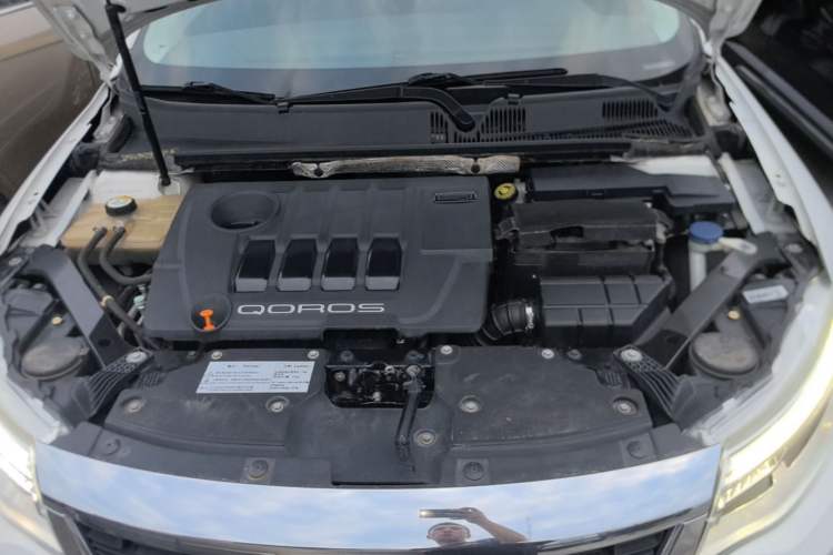 Used Qoros 3 2014 Sedan 1.6L Automatic Zhiyue Enhanced Model Engine Bay