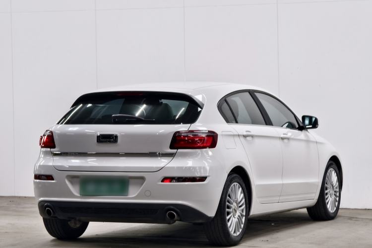 Used Qoros 3 2014 Hatchback 1.6T Automatic Zhiyue Enhanced Model Exterior 3