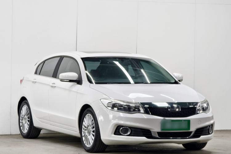 Used Qoros 3 2014 Hatchback 1.6T Automatic Zhiyue Enhanced Model Exterior 4