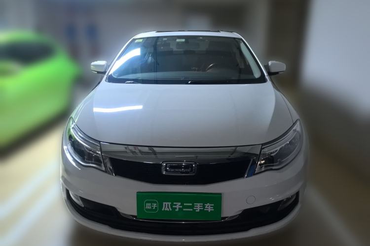 Used Qoros 3 2014 Sedan 1.6T Automatic ZhiZhen Model Front
