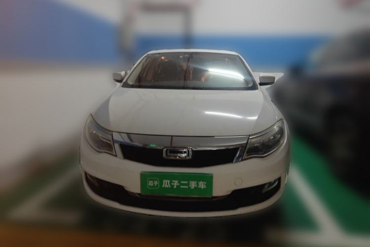 Used Qoros 3 2014 Sedan 1.6T Automatic ZhiZhen Model Front