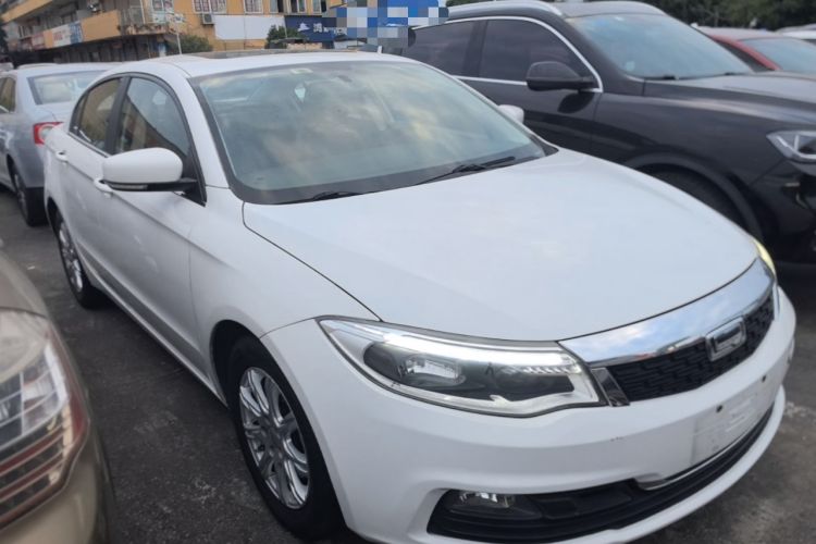 Used Qoros 3 2014 Sedan 1.6L Automatic Zhiyue Enhanced Model Front Right 45 Deg