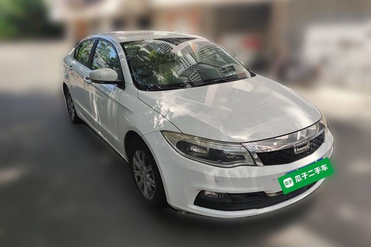 Used Qoros 3 2014 Sedan 1.6L Manual Zhixiang Model Front Right 45 Deg