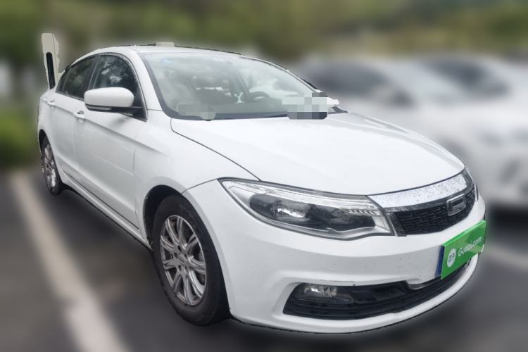 Used Qoros 3 2014 Sedan 1.6L Automatic Zhiyue Model Front Right 45 Deg