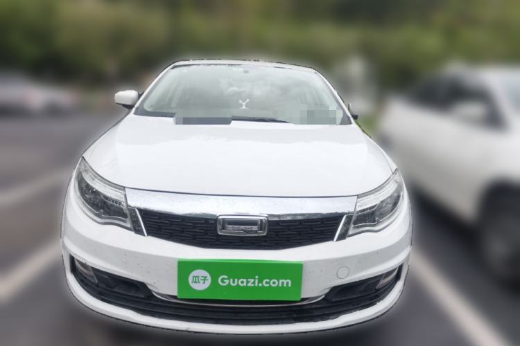 Used Qoros 3 2014 Sedan 1.6L Automatic Zhiyue Model Front