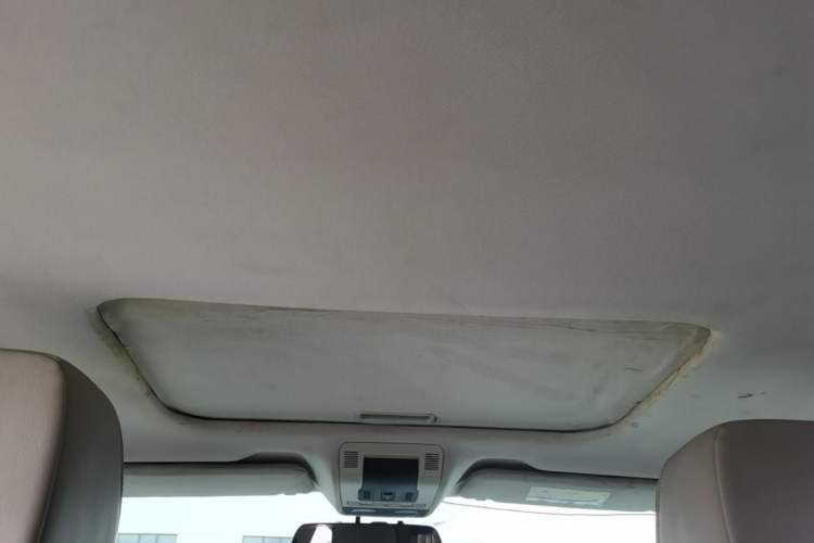 Used Qoros 3 2014 Hatchback 1.6T Automatic Zhiyue Enhanced Model Headliner