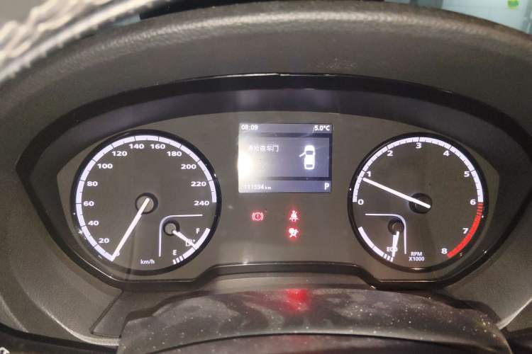 Used Qoros 3 2014 Hatchback 1.6L Automatic Zhiyue Enhanced Model Instrument Cluster