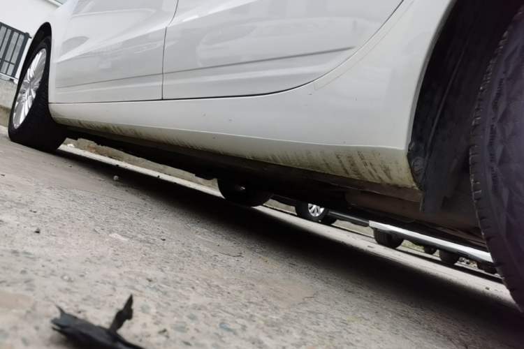 Used Qoros 3 2014 Hatchback 1.6T Automatic Zhiyue Enhanced Model Left Side Sill