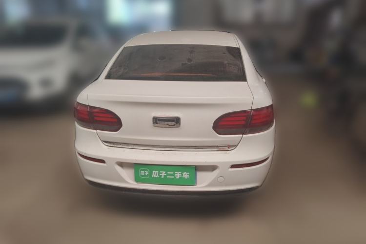 Used Qoros 3 2014 Sedan 1.6L Automatic Zhiyue Model Rear