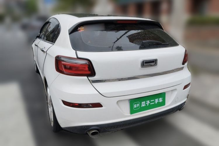 Used Qoros 3 2014 Hatchback 1.6T Automatic ZhiZhen Model Rear Left 45 Deg
