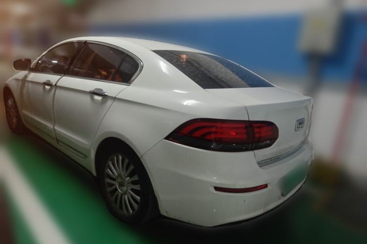 Used Qoros 3 2014 Sedan 1.6T Automatic ZhiZhen Model Rear Left 45 Deg