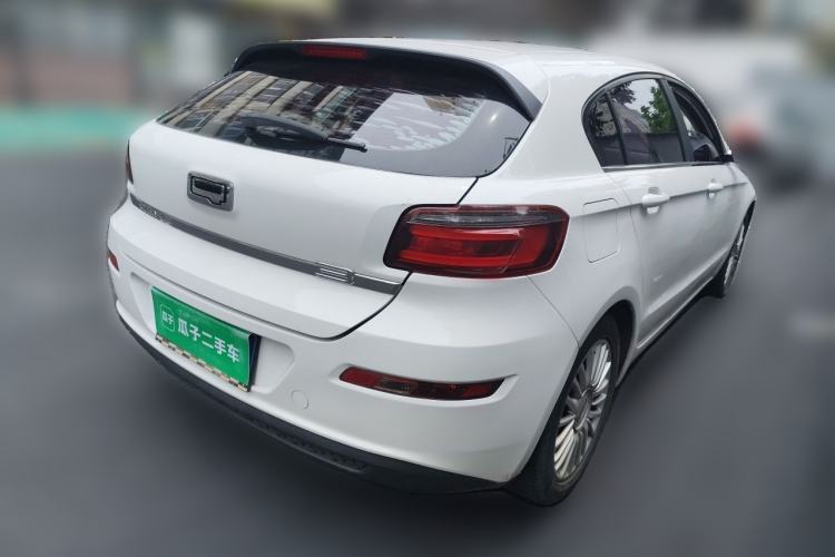 Used Qoros 3 2014 Hatchback 1.6L Automatic Zhiyue Enhanced Model Rear Right 45 Deg