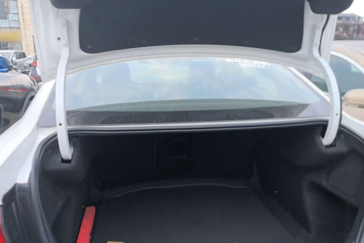 Used Qoros 3 2014 Sedan 1.6L Automatic Zhiyue Enhanced Model Trunk