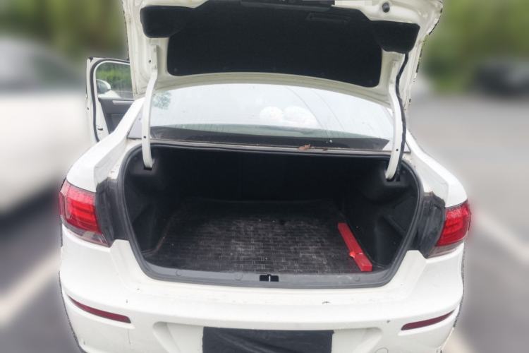 Used Qoros 3 2014 Sedan 1.6L Automatic Zhiyue Model Trunk