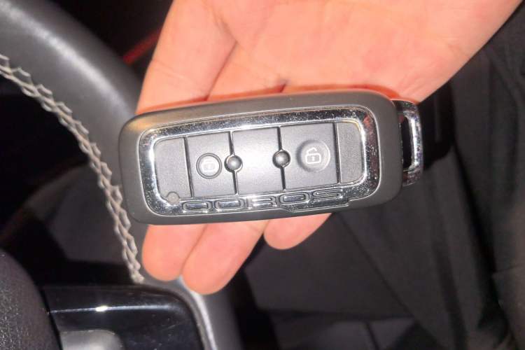 Used Qoros 3 2014 Sedan 1.6T Automatic ZhiZhen Model Vehicle Key