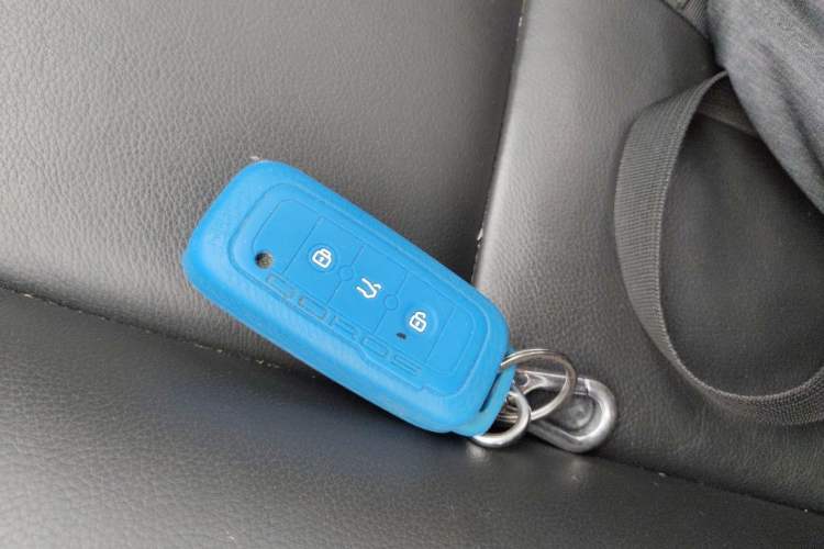 Used Qoros 3 2014 Hatchback 1.6T Automatic ZhiZhen Model Vehicle Key