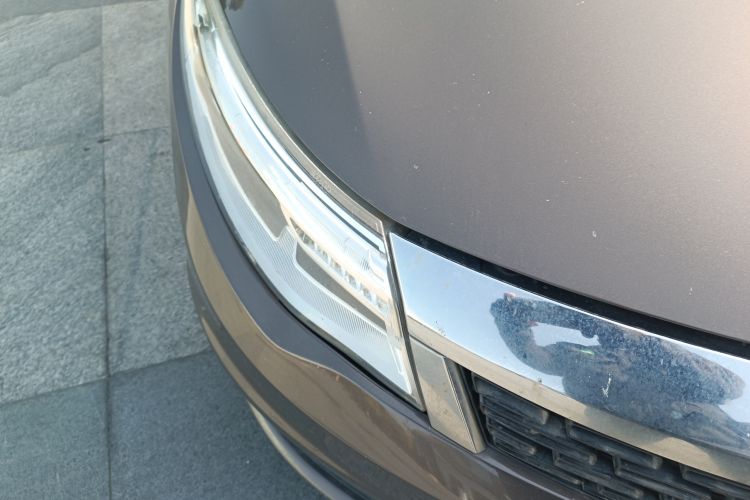 Used Qoros 3 2015 Sedan 1.6L Automatic ZhiXiang Model Right Front Headlight