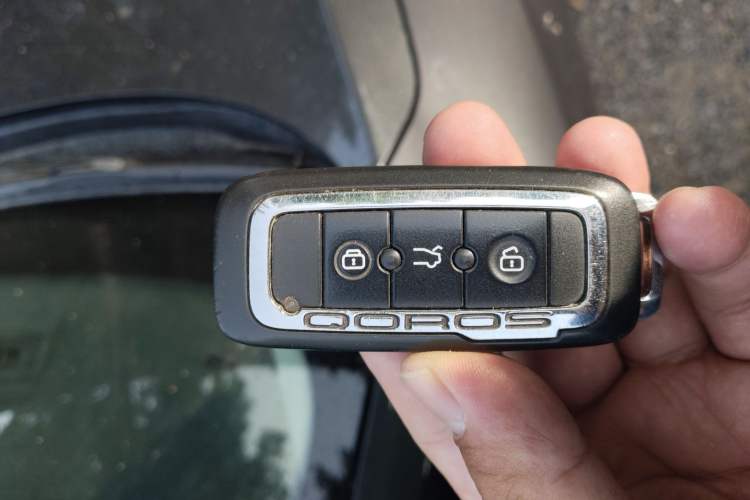 Used Qoros 3 2015 Hatchback 1.6L Automatic ZhiNeng Model Vehicle Key