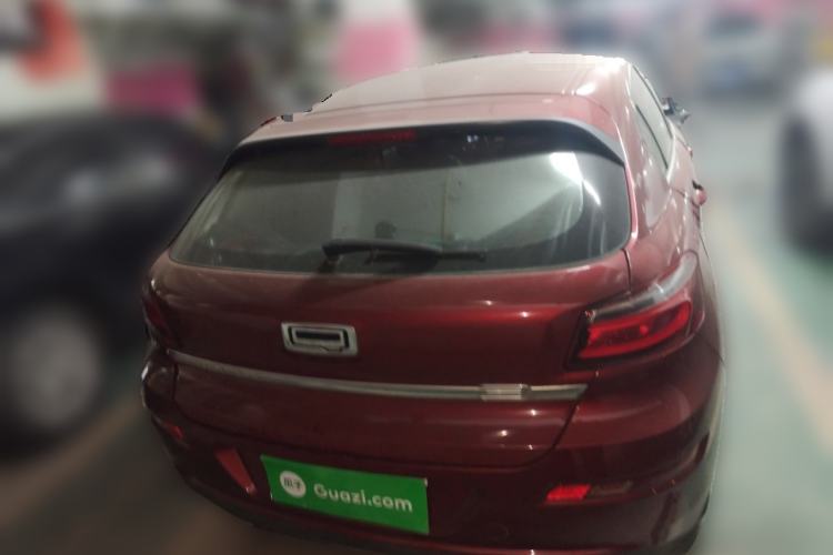 Used Qoros 3 2015 Hatchback 1.6L Automatic ZhiNeng Model Exterior 4