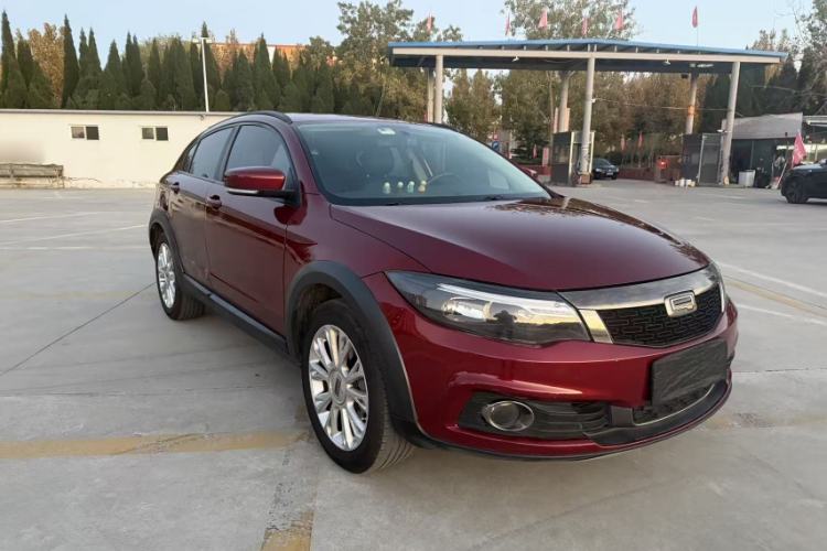 Used Qoros 3 2015 Urban SUV 1.6T Automatic ZhiKu Model Exterior 5