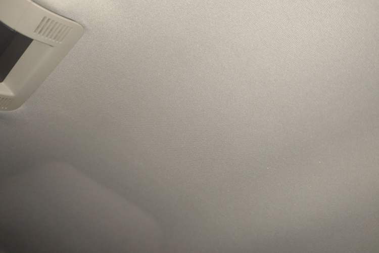 Used Qoros 3 2015 Hatchback 1.6L Automatic ZhiNeng Model Headliner