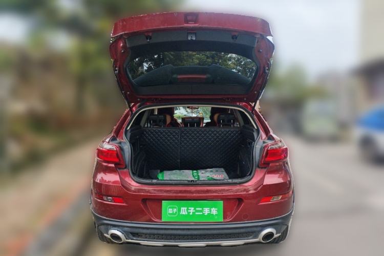 Used Qoros 3 2015 Hatchback 1.6T Automatic Cool Edition Trunk