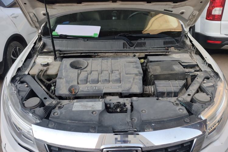 Used Qoros 3 2015 Urban SUV 1.6T Automatic Xuan Dong Party Edition Engine Bay
